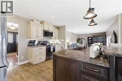 890 PERKIN Crescent | Listowel Ontario | Slide Image Seven