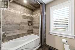 890 PERKIN Crescent | Listowel Ontario | Slide Image Thirty-one