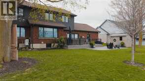 890 PERKIN Crescent | Listowel Ontario | Slide Image Forty-five