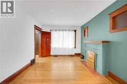 204 ROSSLYN Avenue S | Hamilton Ontario | Slide Image Ten