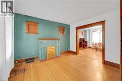 204 ROSSLYN Avenue S | Hamilton Ontario | Slide Image Nine