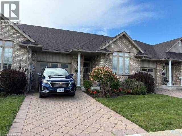 44 LIVINGSTON Boulevard Unit# 11 Wilmot Ontario, N3A 4M7 - 3 Bedrooms Condo For Sale