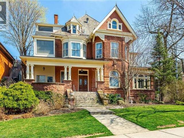 351-353 BAY Street S Hamilton Ontario, L8P 3J7 - 6 Bedrooms Home For Sale