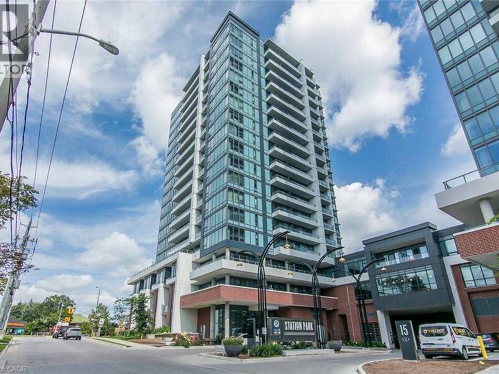 5 WELLINGTON Street S Unit# 1607, Kitchener, Ontario N3H 2E6