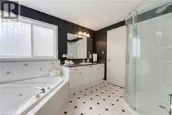 592 LITTLE DOVER Crescent | Waterloo Ontario | Slide Image Seventeen