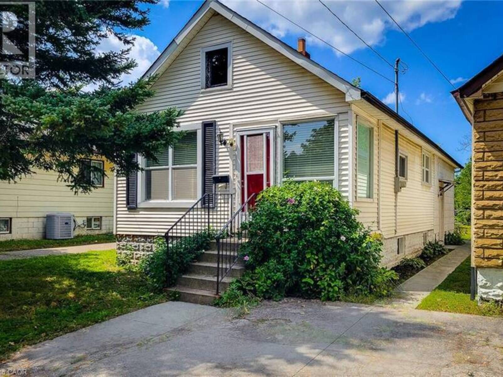 224 EAST 8TH Street, Hamilton, Ontario L9A 3L8