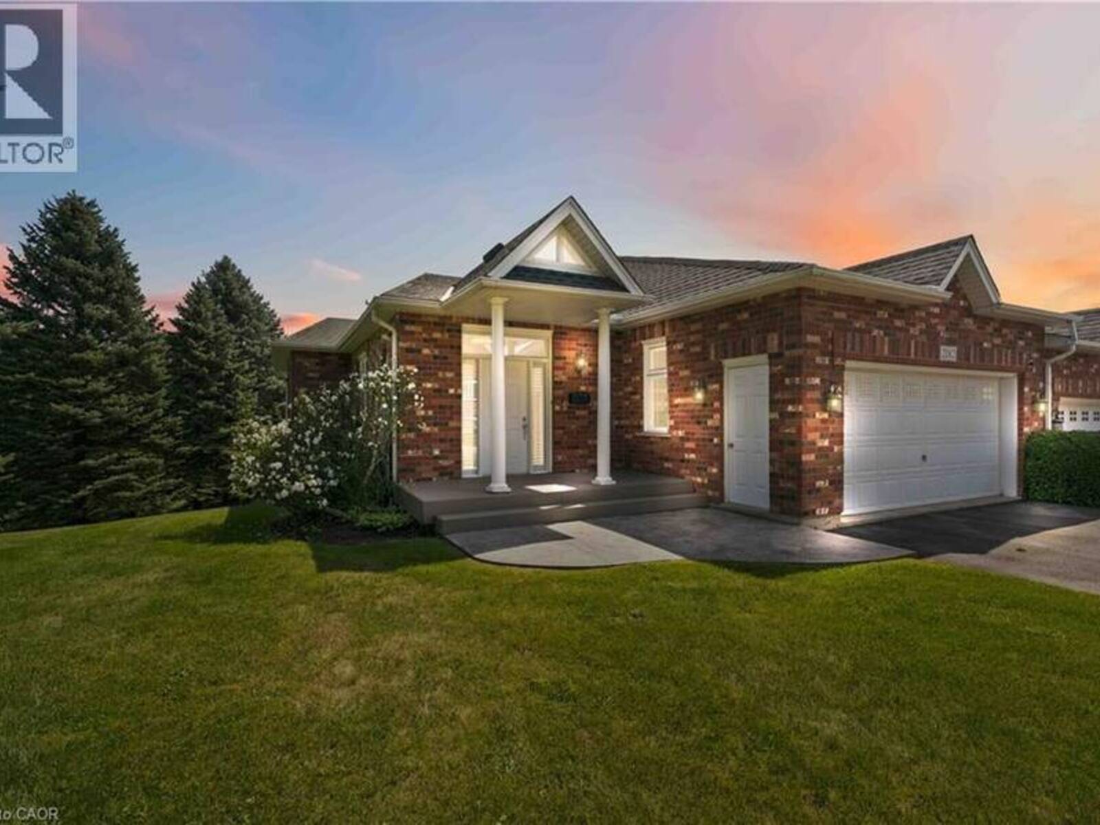 2182 STONEHAVEN Avenue, Niagara Falls, Ontario L2J 4K2