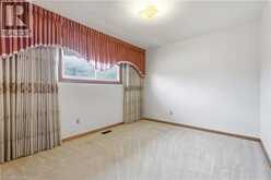 7 DUCHESS Court | Hamilton Ontario | Slide Image Nineteen