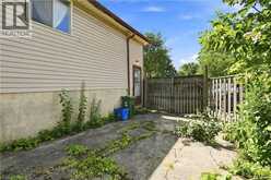 15 DUNCAIRN Court | Hamilton Ontario | Slide Image Forty-five