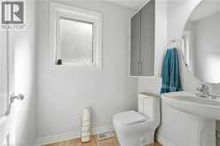 8540 MILOMIR Street | Niagara Falls Ontario | Slide Image Eight