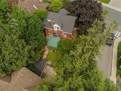 1088 KING Street E Hamilton Ontario, L8M 1E3