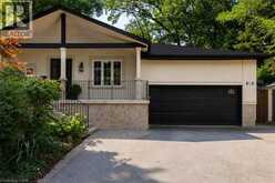 1063 GREENOAKS Drive | Mississauga Ontario | Slide Image Two