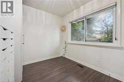 60 EDINBURGH Road | Kitchener Ontario | Slide Image Sixteen