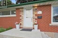 60 EDINBURGH Road | Kitchener Ontario | Slide Image Four