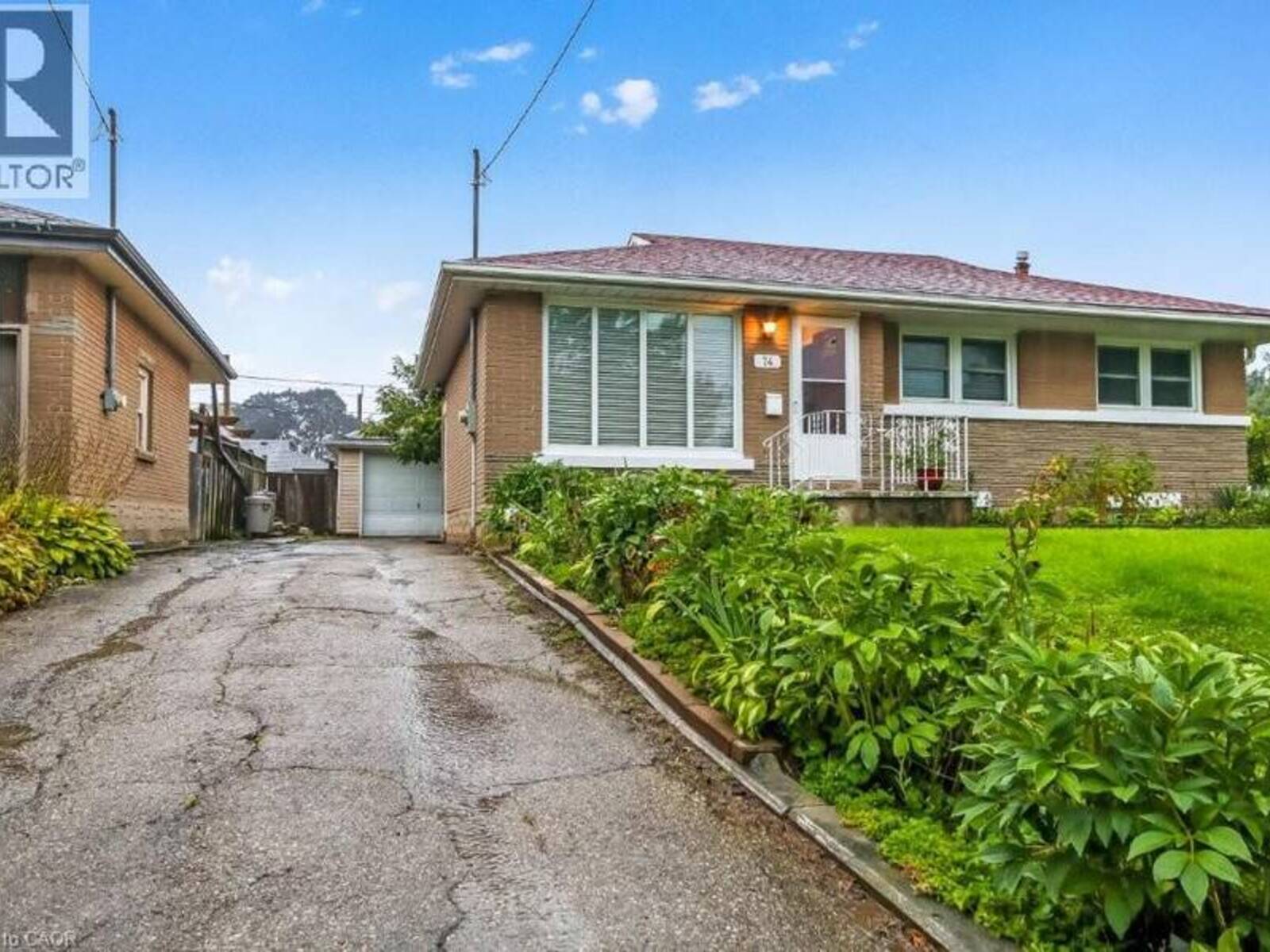 74 SCRIMGER Avenue, Cambridge, Ontario N1R 4W3