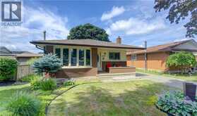 144 HOLBORN Drive | Kitchener Ontario | Slide Image Four