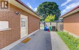144 HOLBORN Drive | Kitchener Ontario | Slide Image Thirty-eight