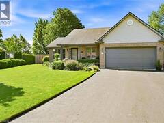 15 BAYSHORE Court Port Dover Ontario, N0A 1N7