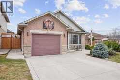 32 SONOMA Lane | Hamilton Ontario | Slide Image Nine