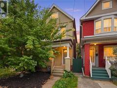 62 CEDAR Avenue Hamilton Ontario, L8M 3A8