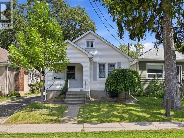 218 LAKE Street St. Catharines Ontario, L2R 5Z2 - 2 Bedrooms Home For Sale