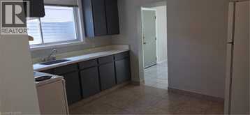 18 HIGH Street | Waterloo Ontario | Slide Image Three