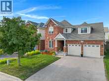 32 CHASE Crescent | Cambridge Ontario | Slide Image Two
