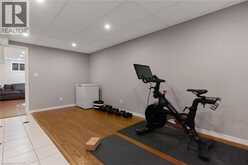 32 CHASE Crescent | Cambridge Ontario | Slide Image Forty