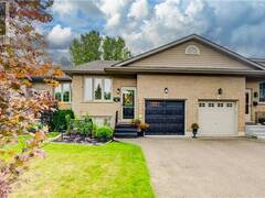 16 STEED Court Brantford Ontario, N3S 0B7