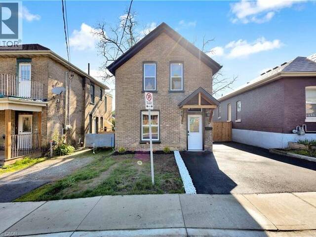187 DRUMMOND Street Brantford Ontario, N3S 6A8 - 3 Bedrooms Home For Sale