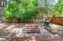4 DUNBAR Road N | Waterloo Ontario | Slide Image Thirty-two