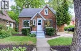 4 DUNBAR Road N | Waterloo Ontario | Slide Image Four