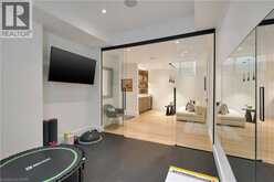 203 WEYBOURNE Road | Oakville Ontario | Slide Image Forty
