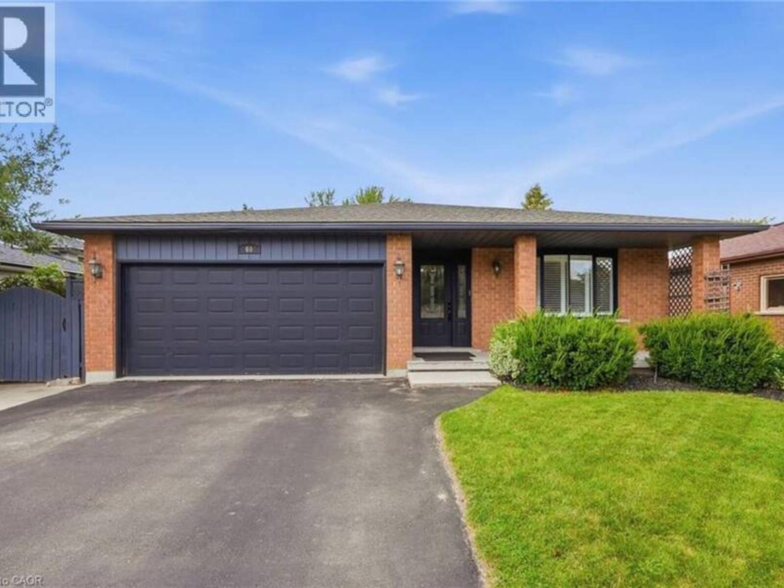 60 EBYDALE Drive, Kitchener, Ontario N2A 3N8