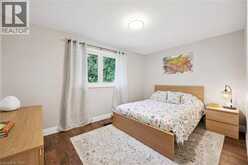 380 LEXINGTON Road | Waterloo Ontario | Slide Image Fourteen
