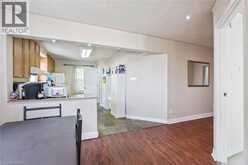 16 BEAUCOURT Place | Hamilton Ontario | Slide Image Three