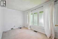 16 BEAUCOURT Place | Hamilton Ontario | Slide Image Nine