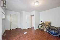 16 BEAUCOURT Place | Hamilton Ontario | Slide Image Seventeen