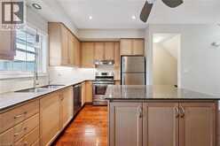 4 CHELTENHAM Mews | Kitchener Ontario | Slide Image Five