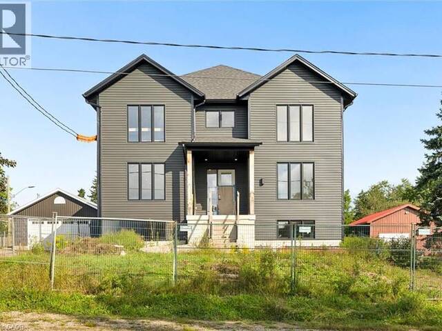 138 CHARLOTTA Street Wilmot Ontario, N3A 2R5 - Multi-family Home For Sale