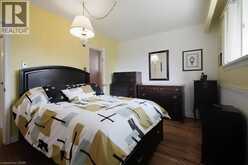 343 DUNCOMBE Drive | Burlington Ontario | Slide Image Sixteen