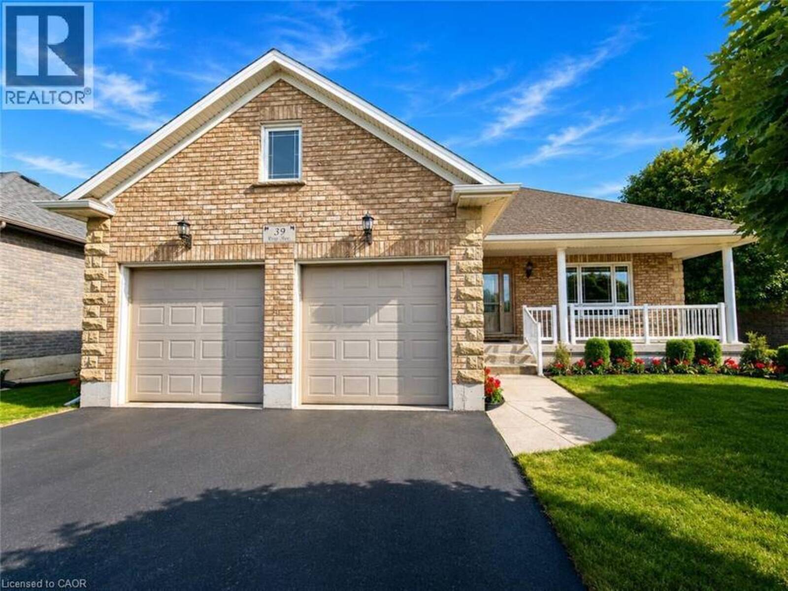 39 ROSS Avenue N, Simcoe, Ontario N3Y 0B2