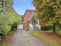 103 DUNBAR Road S Waterloo Ontario, N2L 2E4