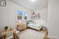 103 DUNBAR Road S | Waterloo Ontario | Slide Image Sixteen