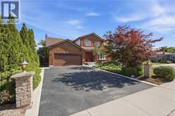 102 TRENHOLME Crescent | Hamilton Ontario | Slide Image Four