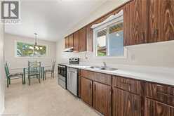 120 ARROWHEAD Crescent | Kitchener Ontario | Slide Image Fourteen