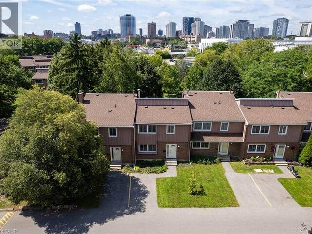 121 UNIVERSITY Avenue E Unit# 80 Waterloo Ontario, N2J 4J1 - 3 Bedrooms Condo For Sale