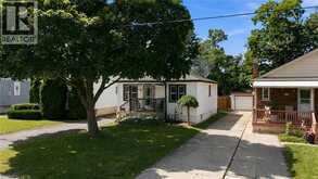 13 PRESTWICK Avenue | St. Catharines Ontario | Slide Image Two