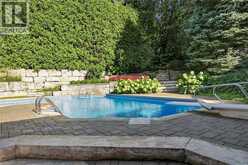 45 PEPPERTREE Crescent | Ancaster Ontario | Slide Image Twelve