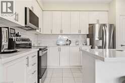 67 PINOT Crescent | Hamilton Ontario | Slide Image Ten